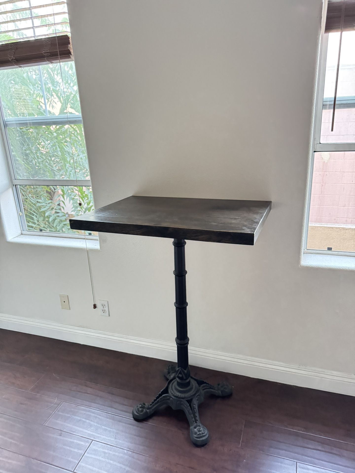 Bar Table