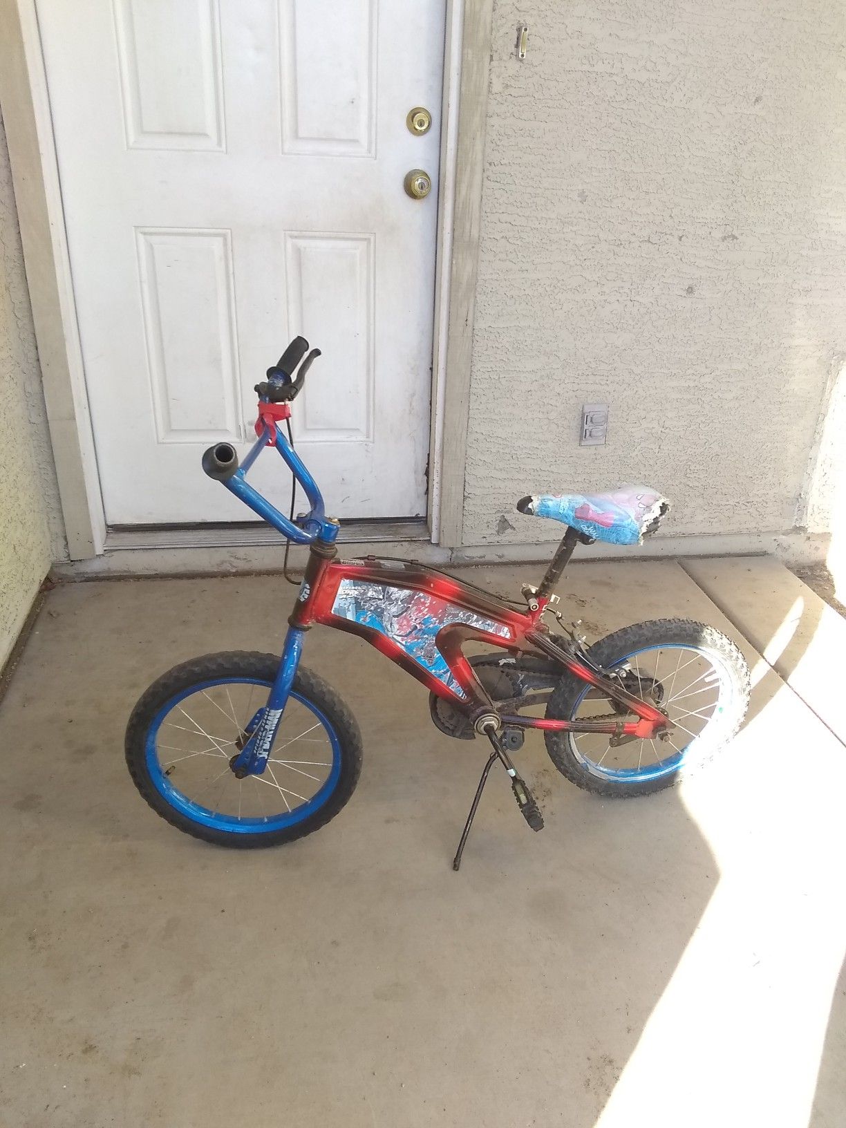 Kids spider Man bike