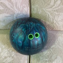 Ebonite Maxim Bowling Ball Black  Green Swirl 14+/- 