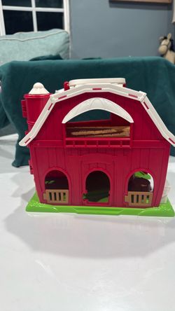 Medium barn
