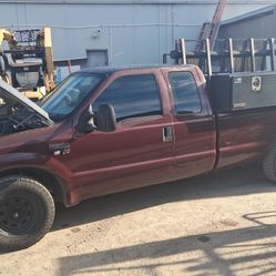 Ford F250  Año 1999  Gasolina