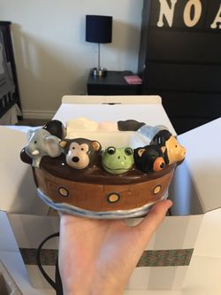 Noah’s ark candle