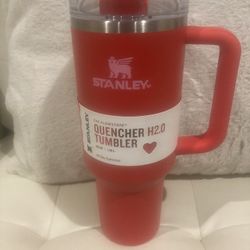 Stanley Red Valentine Quencher 
