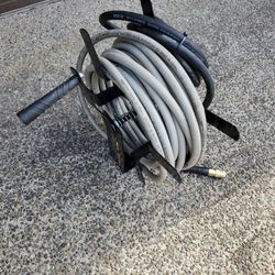 Air Hose Manual Reel with 3/8, 50ft Hybrid Hose 