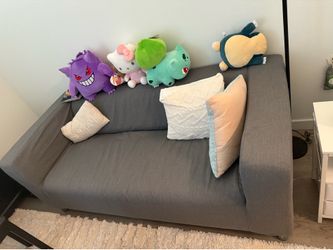 Ikea KLIPPAN Loveseat