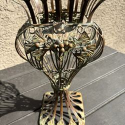 Ornate Flower Pot Holder