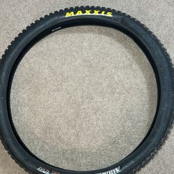 MAXXIS AGGRESSOR 26x 2.30