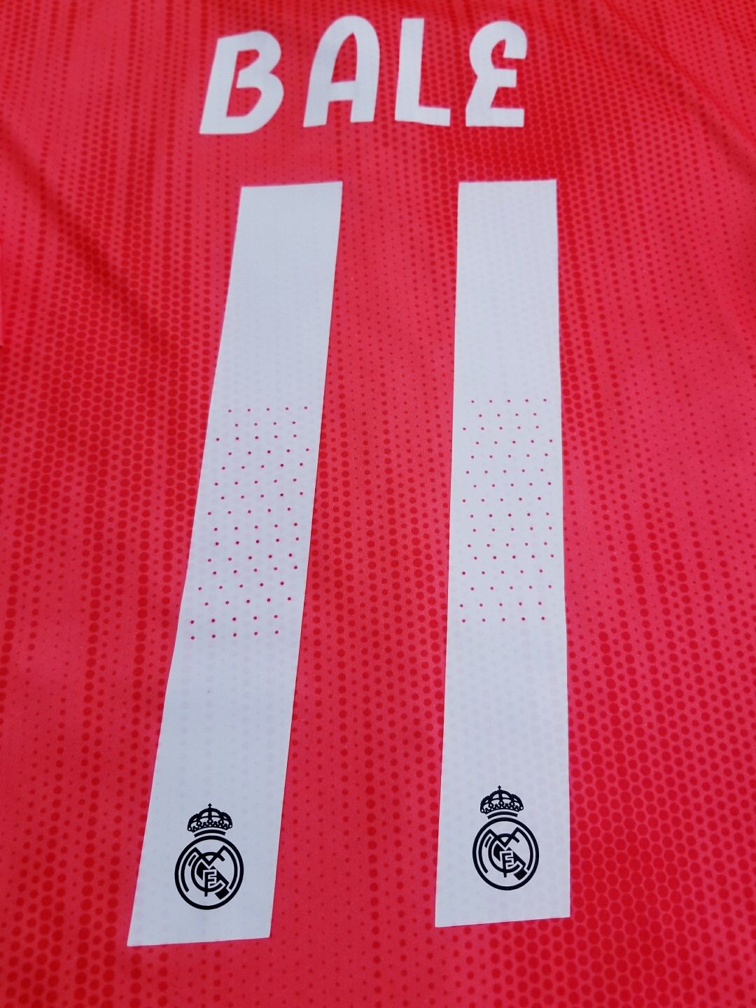 18/19 Real Madrid 3rd kit soccer jersey Bale for Sale in Raleigh, NC -  OfferUp