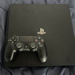 PlayStation 4 W Controller And 16 Game Bundle