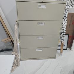 HON 600 Series 30-inch Wide Light Grey 4-Drawer Lateral File Cabinet