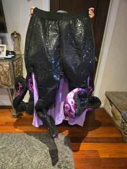 Ursula costume