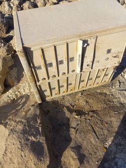 FREE MAIL BOX