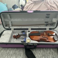 Full Size Violin, Bow, Case, Accessories, Music