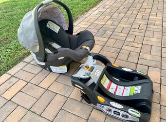Chicco car seat and base
