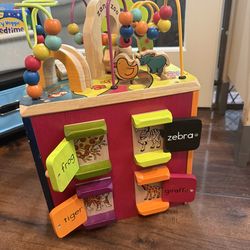 Baby Toy / Zany Zoo Wooden Activity Cube