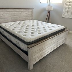 KING BEDFRAME, MATTRESS AND BOX SPRINGS