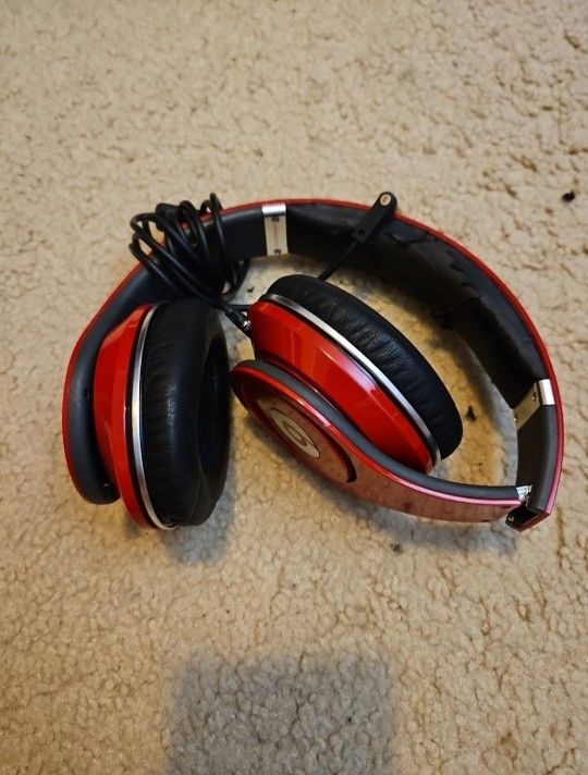 Used Wired Beats By Dr. Dre