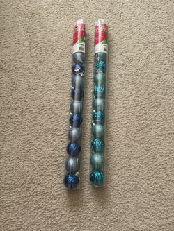 mini christmas ornaments / decorations