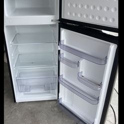 Refrijerador De Benta Mediano Para Apartamento O Espacios Pequenos