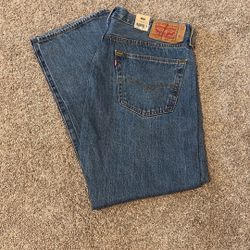 New Levi’s 501 