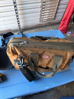 Bucket boss bag