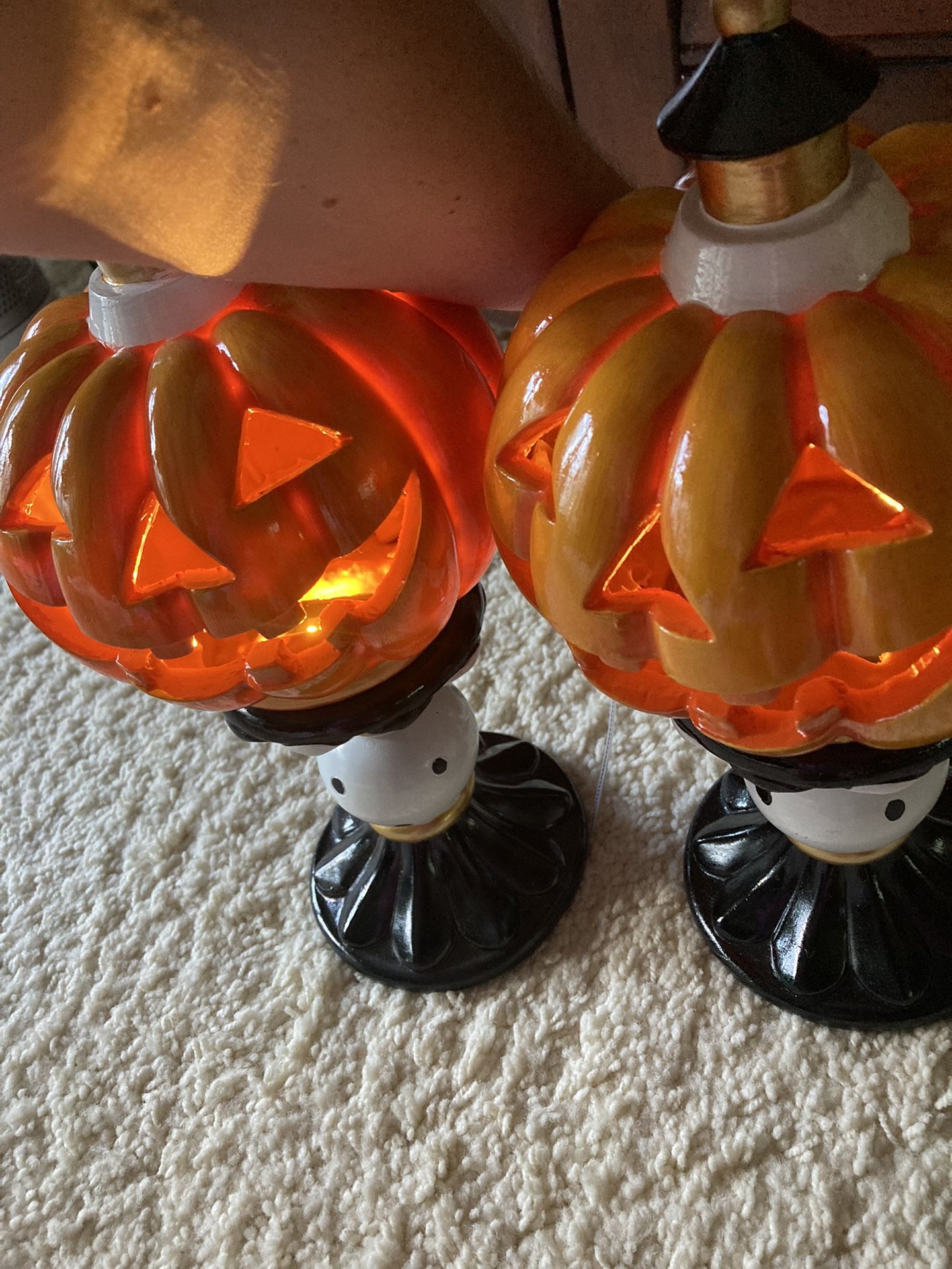 Two pumpkin π topiary guys