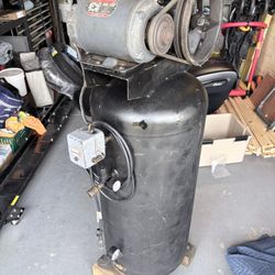 Vintage Kellogg-American Air Compressor – Cast Iron Pump (Model A-9)