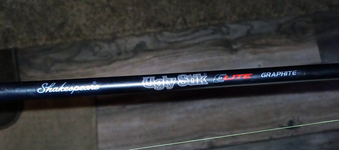 Graphite Ugly Stix Spinning Rod