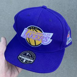 New without Tags LAKERS HAT 1987 Finals 7 3/4 Fitted