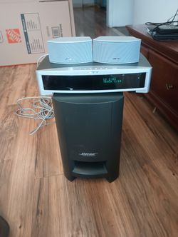 Bose Media Center AV3-2-1 