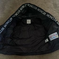  Moncler Puffer Jacket 