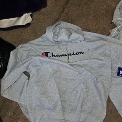 Xl CHAMPION HOODIE for Sale in Auburn WA OfferUp