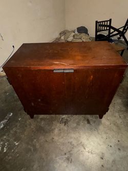 tv / entertainment stand