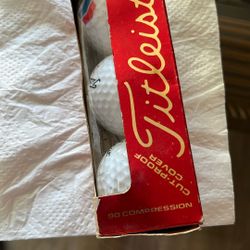 384 DT  vintage Golf Balls