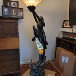 DOLPHIN LAMP LIFE SIZE 6FT.