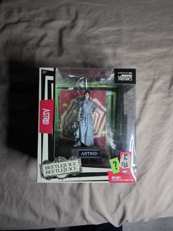 McFarlane Toys - Astrid (Beetlejuice Beetlejuice) 6" Posed Figure