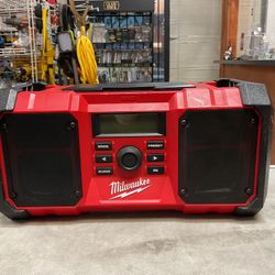 Milwaukee  M18 Jobsite Radio