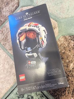 LEGO Star Wars: Luke Skywalker (Red Five) Helmet (75327)