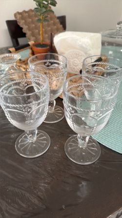 4 pieces of crystal glasses princess house