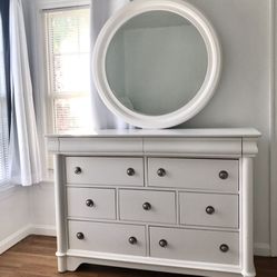 White Holland House Dresser with Round Mirror