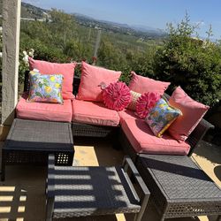 Patio Furniture With Cushions 