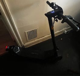 Electric scooter