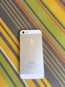 I phone 5s make offer clean esn