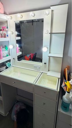Vanity
