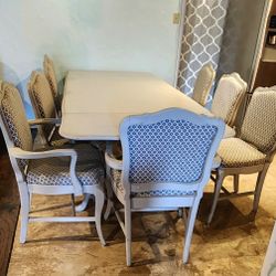 Vintage Table and Chairs (Expandable)