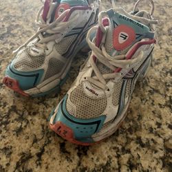 Balenciaga Runner 