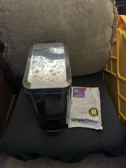 Look Here!! Stainless Steel trash Bin w/Bags