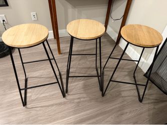 Set of 3 Wooden Bar Stool