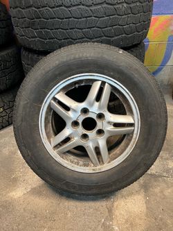 Honda CRV 15” spare wheel 5x114.3 rim tire — (1) Single