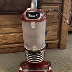Shark Duo Clean Vacuum 